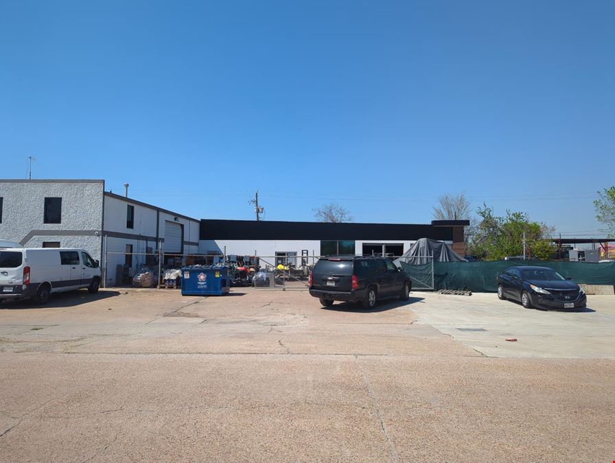 South Houston Warehouses: 10,410 sq ft / 28,400 sq ft Lot