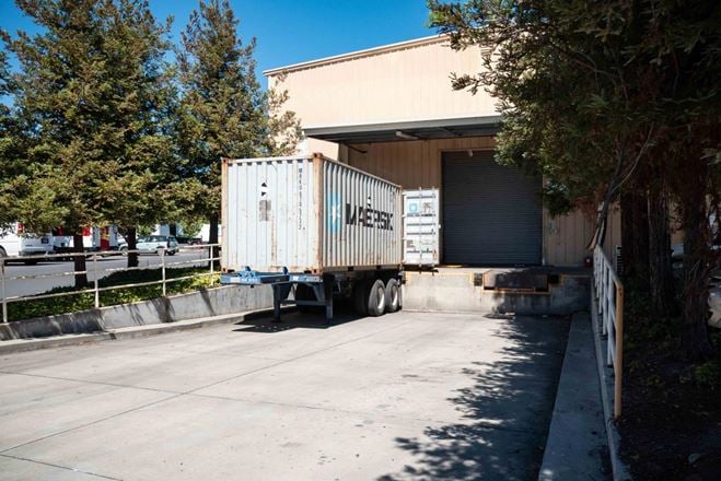 Preview of Industrial space for Rent at 1185 Campbell Ave