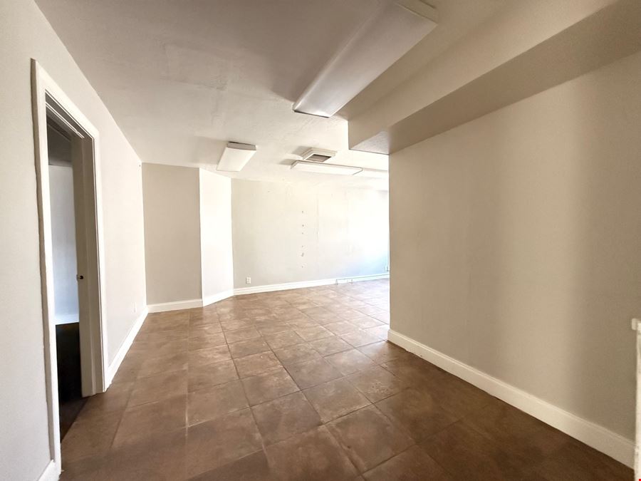 1715 N Broadway