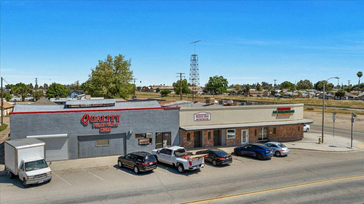 High Street Visibility Retail Space in Armona, CA