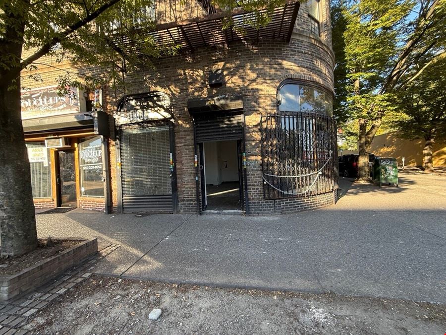 549 S Broadway
