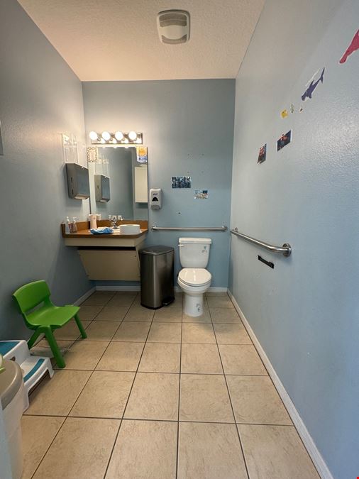 NEW TO MARKET! TAMPA BAY MEDICAL/PROFESSIONAL OFFICE W/ SELLER FINANCING!!