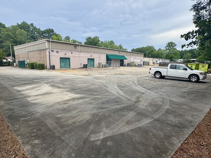102 Woodwinds Industrial Ct