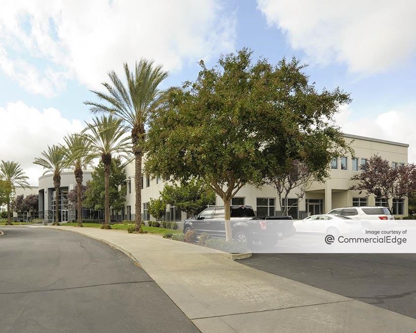 Arena Corporate Center - 2101 Arena Blvd