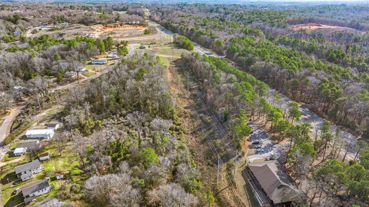 2700 Jack Warner Parkway