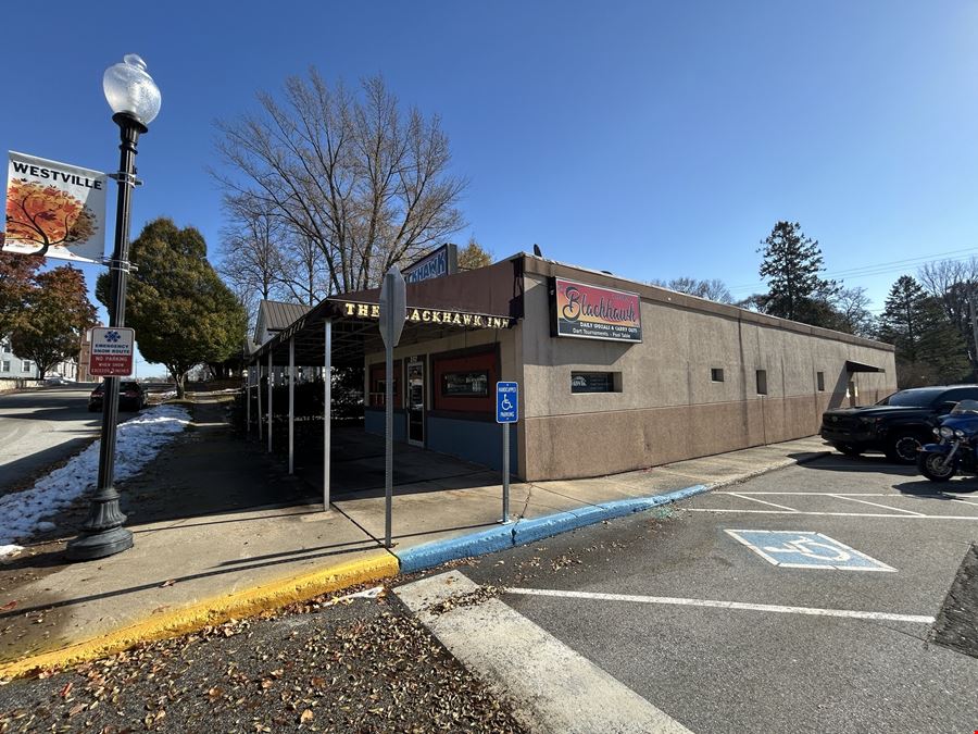 257 W Main St