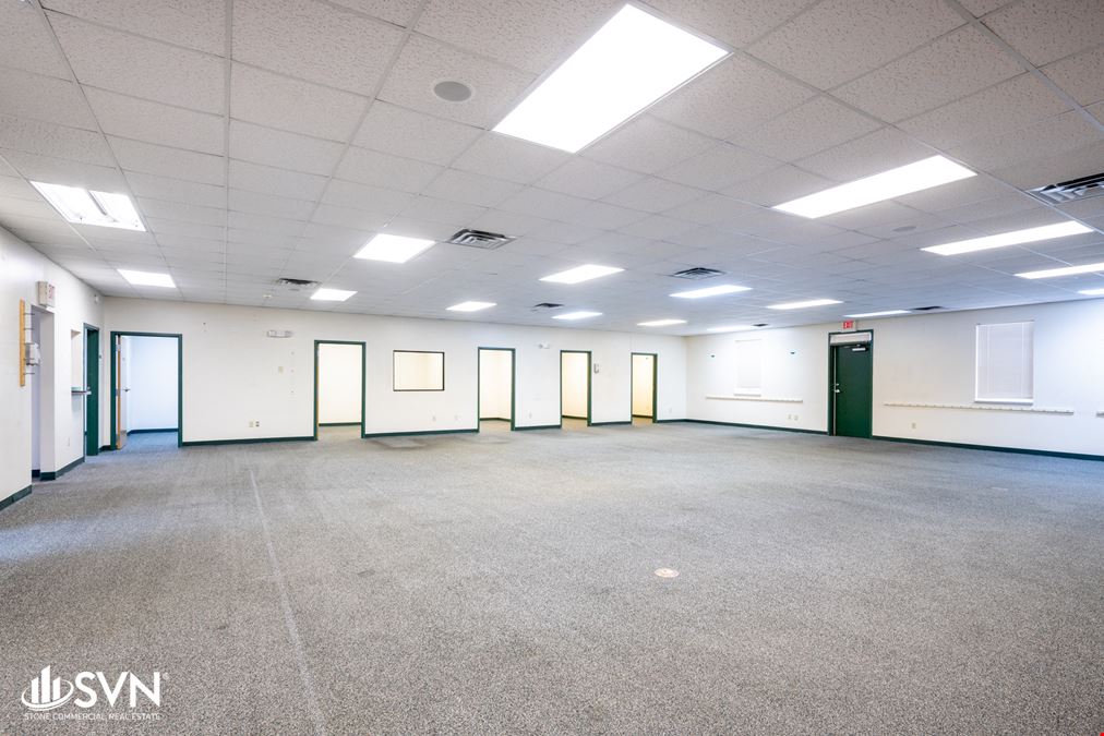 Mid Sized Office Suite - Richmond KY For Lease