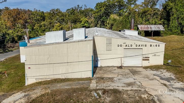 ±24,000-SF Warehouse Available on Highway 221