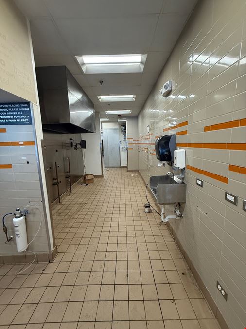 Downtown Restaurant QSR Food Use
