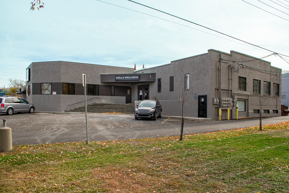 27 Neill Ave