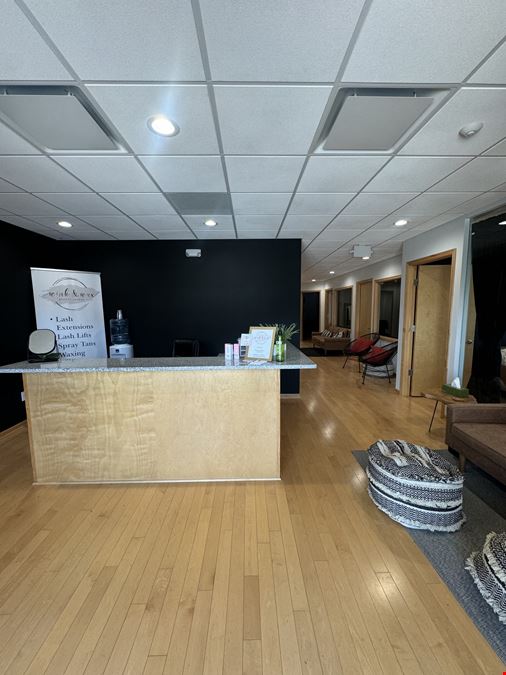 3426 N 190th Plaza-Antler View Office Park