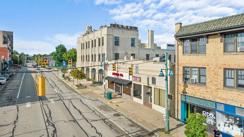 Preview of Retail space for Rent at 702 Washington Road