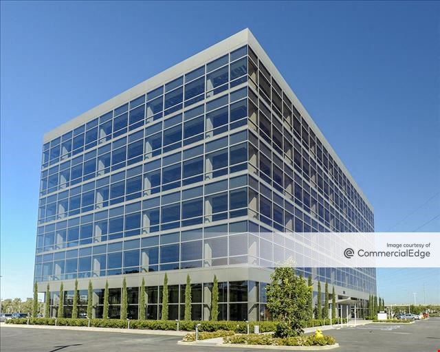 Santa Clara Gateway - 2550 Great America Way