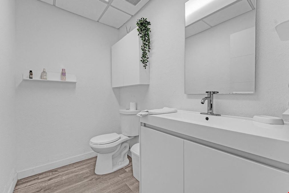 7330-32 NW 79th Terrace