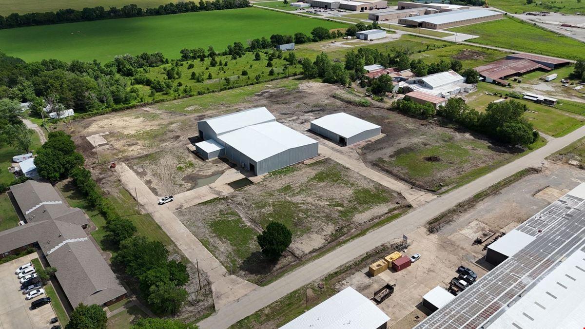 1100 E 14th St. - Industrial