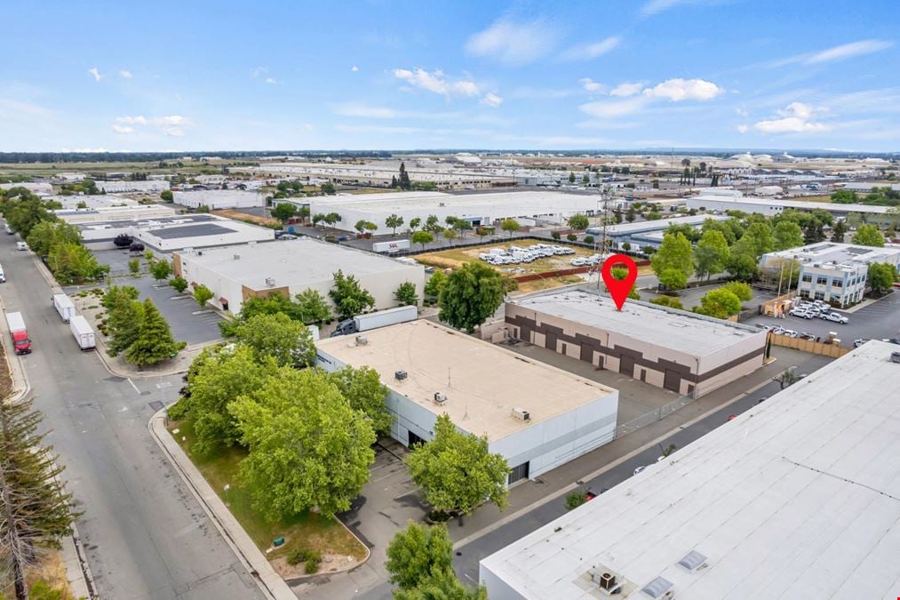12,000 sf Industrial Warehouse