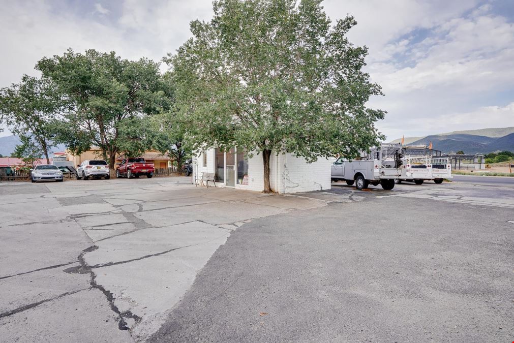 1132 Paseo del Pueblo Sur