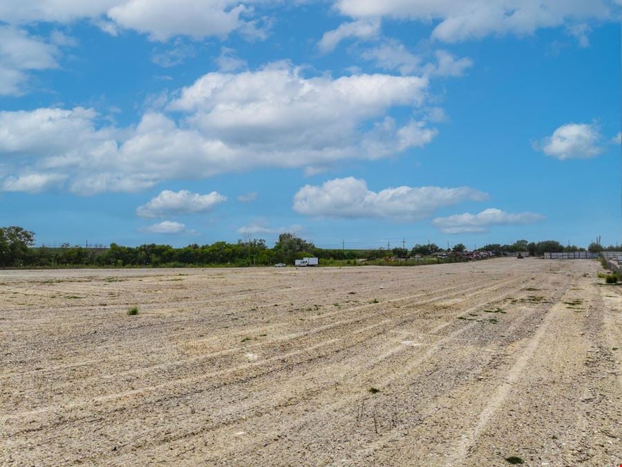 Industrial Storage for Lease in Grand Prairie