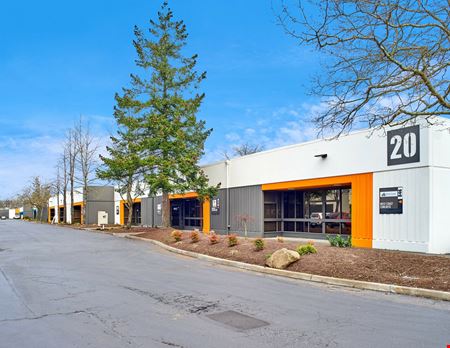 Preview of commercial space at 844 Industry Drive