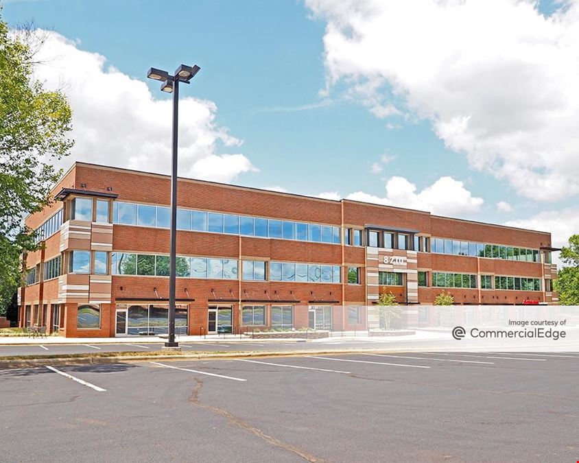 University Executive Park - 8210-8220 University Executive Park Drive & 201 McCullough Drive