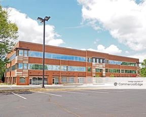 University Executive Park - 8210-8220 University Executive Park Drive & 201 McCullough Drive