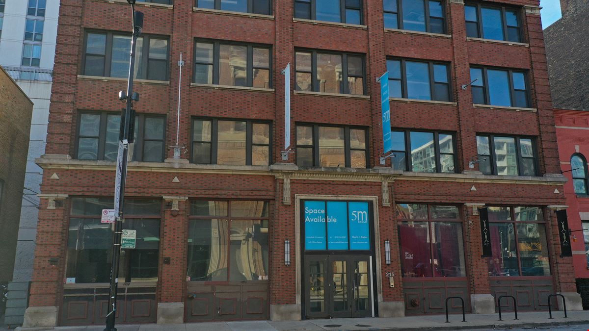 215-223 W Ohio Street