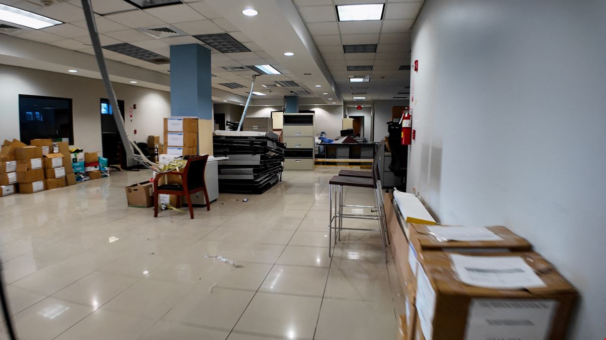 Guaynabo Office Building FOR LEASE