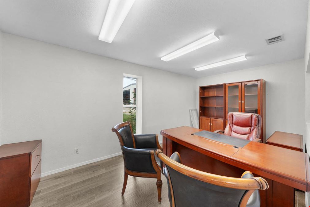 Flex Space for Sale in Wills Point