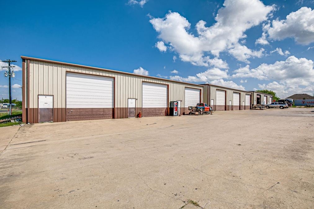 Light Industrial Suites for Lease on SH-205