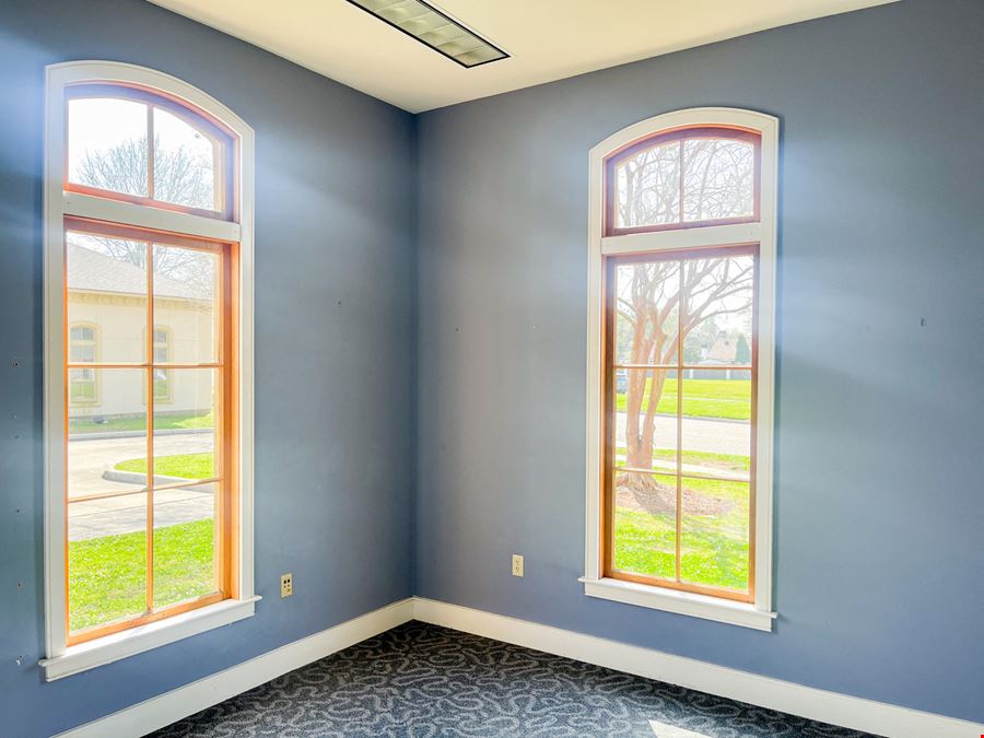 Orthodontic Office for Sale in Bluebonnet Business Corridor