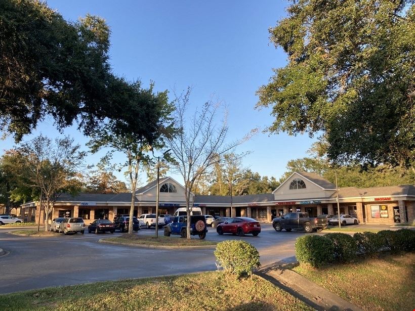 Royal Oak Plaza