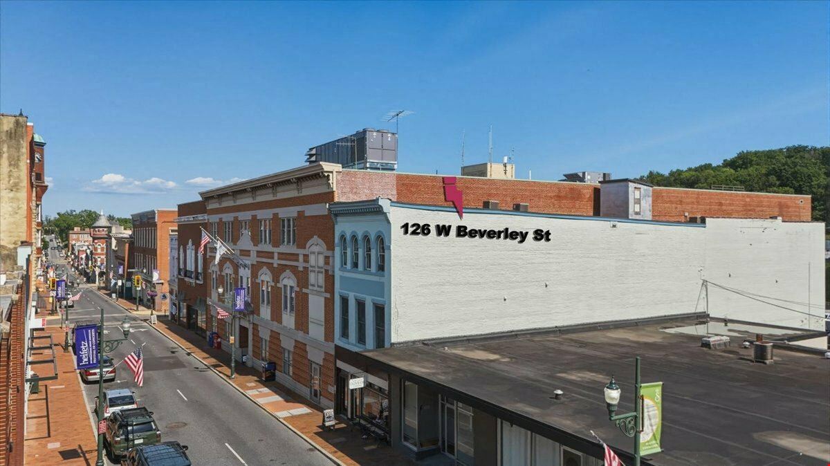 FULLY LEASED MIXED-USE INVESTMENT IN DOWNTOWN STAUNTON