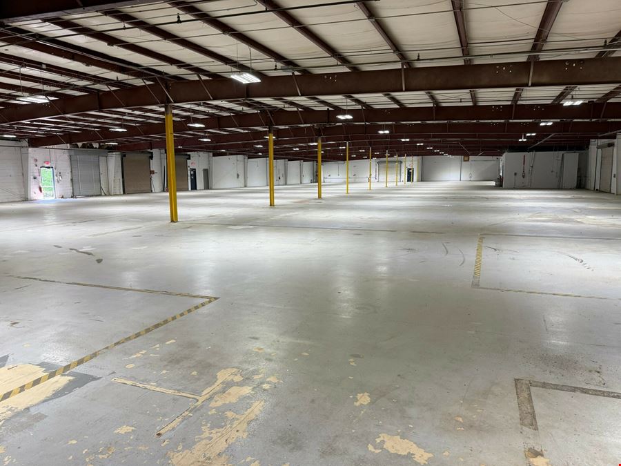 5205 Snapfinger Woods Drive