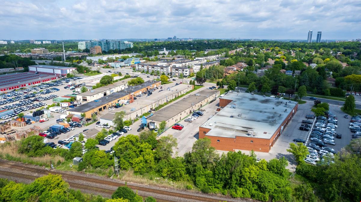 375 John Street, Markham, ON L3T 5W5