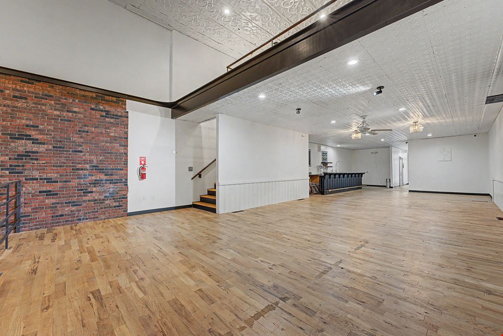 109 Main St SE