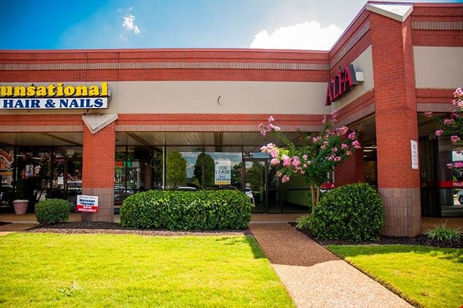 Preview of Retail space for Rent at 11220 Memorial Pkwy SW