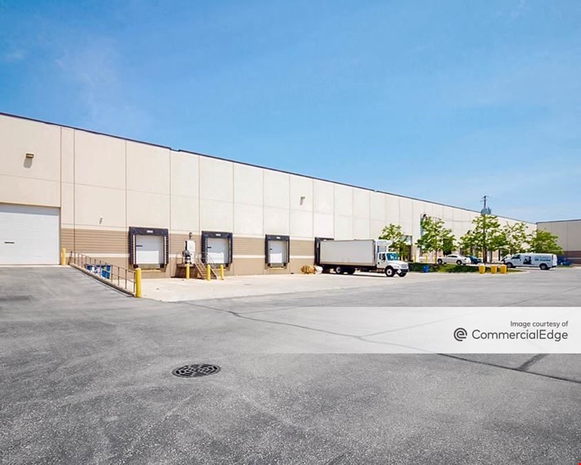 Halsted Pershing Business Center Distribution Building