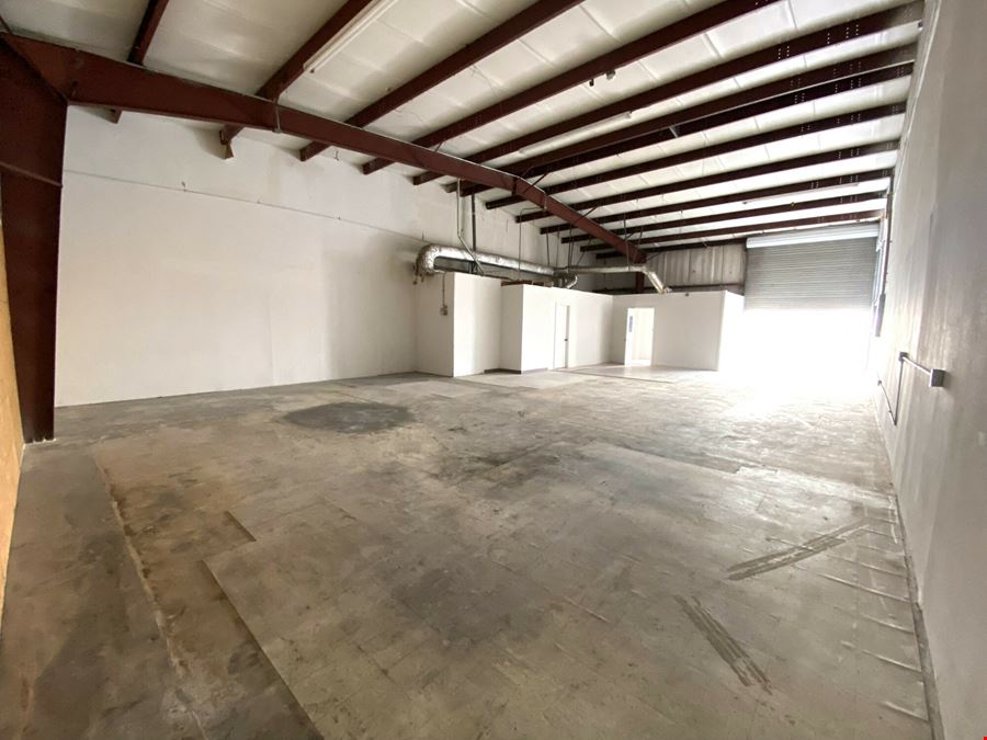 2,000 SF Warehouse off US 301