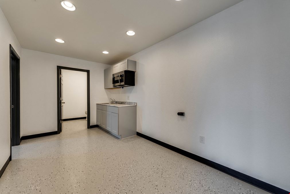 Industrial Complex w/ Wash-Bay