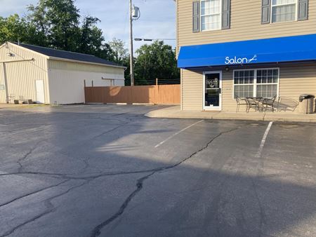 Preview of Retail space for Rent at 1014 Hospital Dr