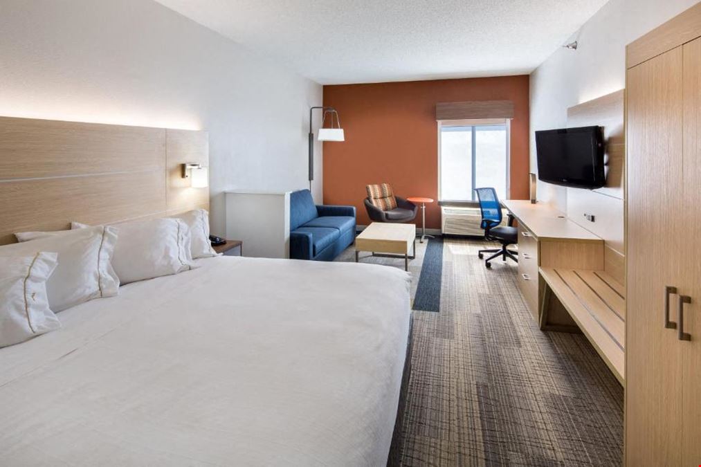 Holiday Inn Express Cedar Rapids