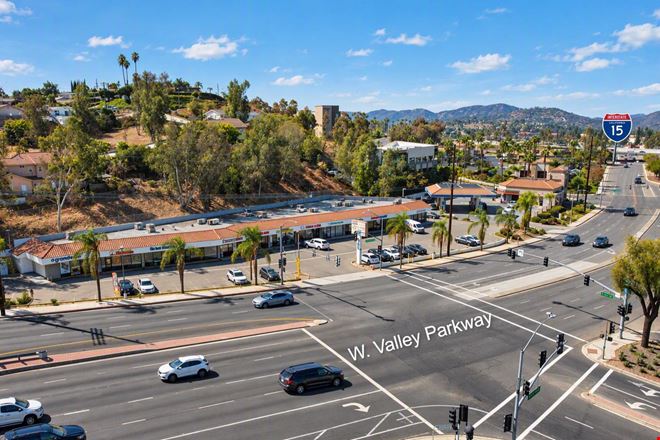 Preview of Retail space for Rent at 945 W Valley Pkwy