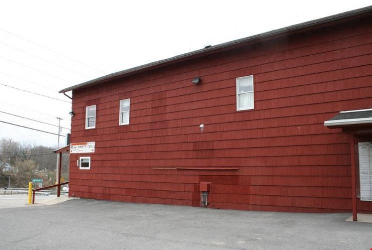 1292 Oak Orchard Rd - Motivated Seller - 4,198+/- SF Mixed-Use Retail/Gas Station/Apartment