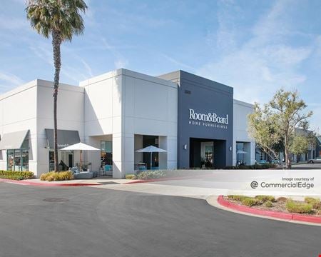 Preview of Retail space for Rent at 3313 Hyland Ave