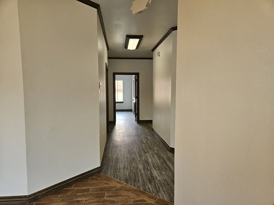 1109 N Bryant Ave Ste 110