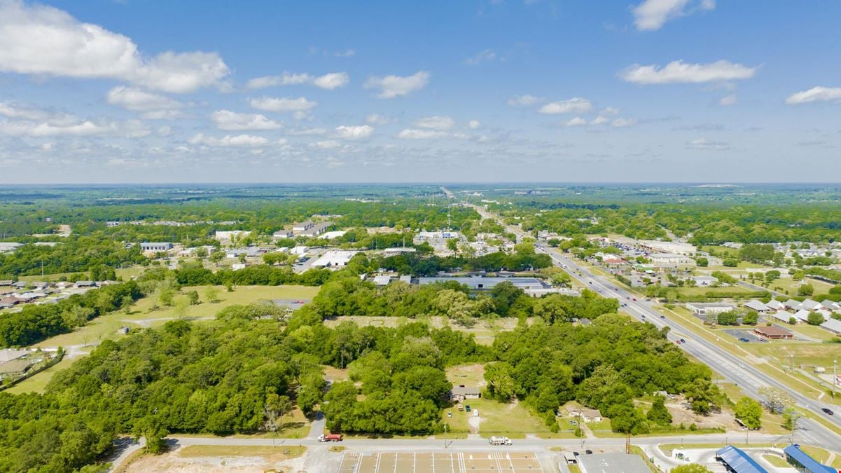 7.1 Acre Corner on Nine Mile Rd.