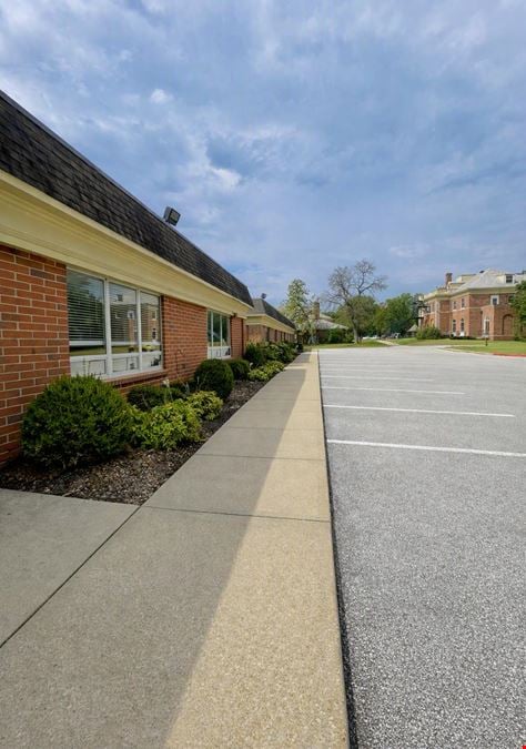 Gillis Center School