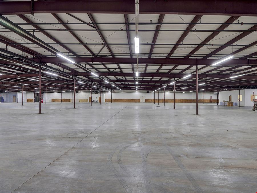 50,500 SF Distribution/Warehouse Opportunity