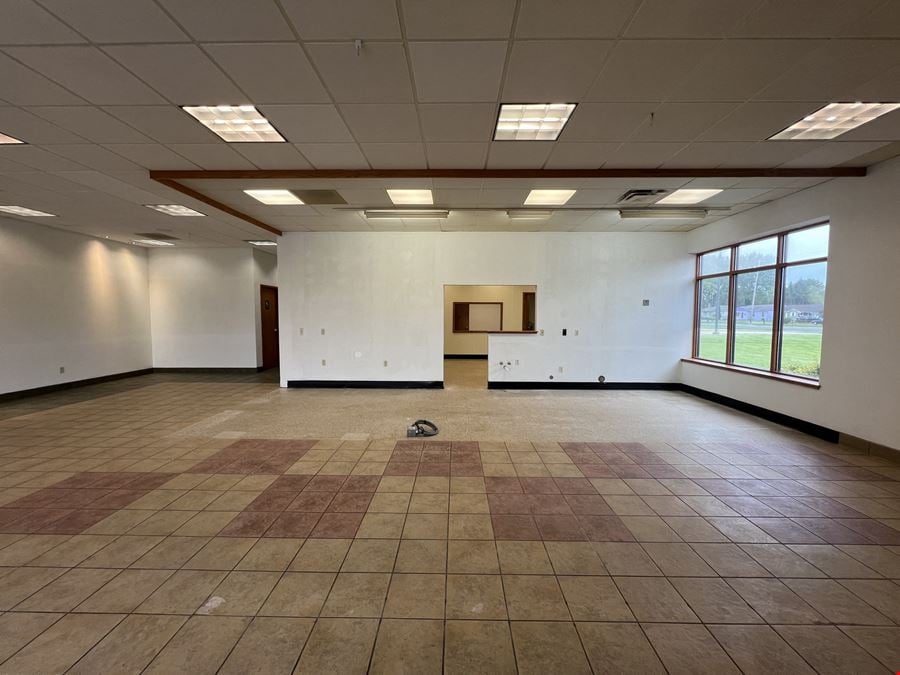 Suite 1: 4880 Gratiot Rd