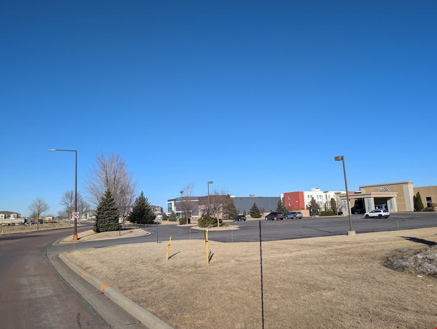 1720 Premier Dr